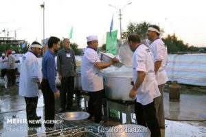 معاون مرکز سلامت محیط و کار وزارت بهداشت مطرح کرد؛ آماده باش ۲۰۰۰ تیم بهداشتی در محرم و صفر