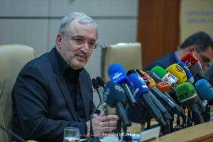 وزیر بهداشت، درمان و اموزش پزشکی: آنفلوآنزا از سه روز گذشته سیر نزولی گرفته است