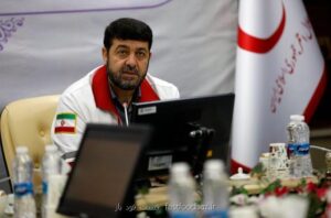 در دیدار روسای هلال احمر ایران و عربستان عنوان شد افزوده شدن زبان فارسی به اپلیکیشن کمکم کن برای حجاج