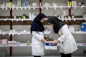 رئیس سازمان غذا و دارو: لزوم دسترسی ساده مردم به دارو در داروخانه ها