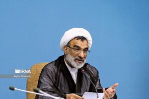 دبیر شورای عالی انقلاب فرهنگی خبر داد: افزایش ظرفیت رشته پزشکی سال آینده هم اعمال می شود