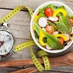 چرا با کم خوردن باز هم چاق می شویم؟